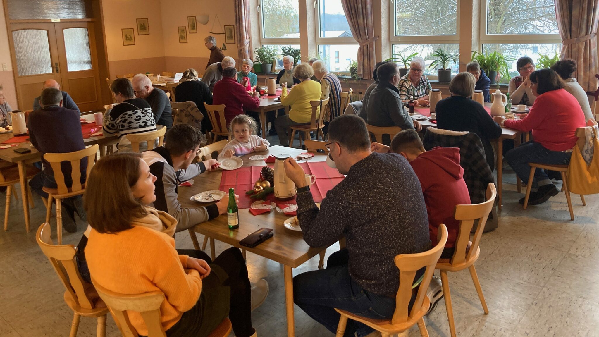 Adventskaffee im Gemeinschaftshaus - schmissberg.de